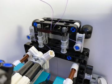 Rope direction through top part of plotter